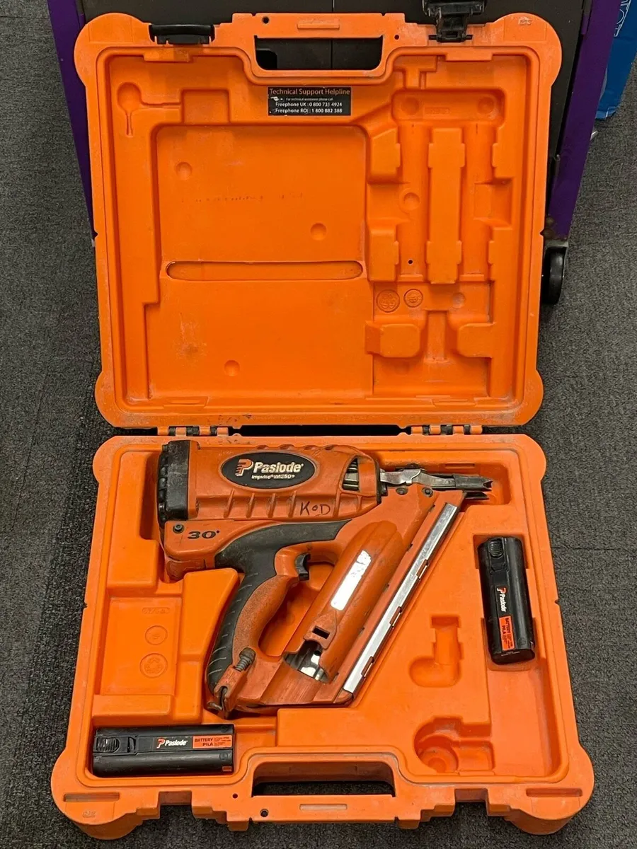 Paslode IM350+ Nail Gun - Image 1