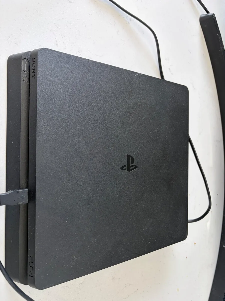 PS4 and LG 43 inch SMART TV (Bundle or Separate) - Image 2