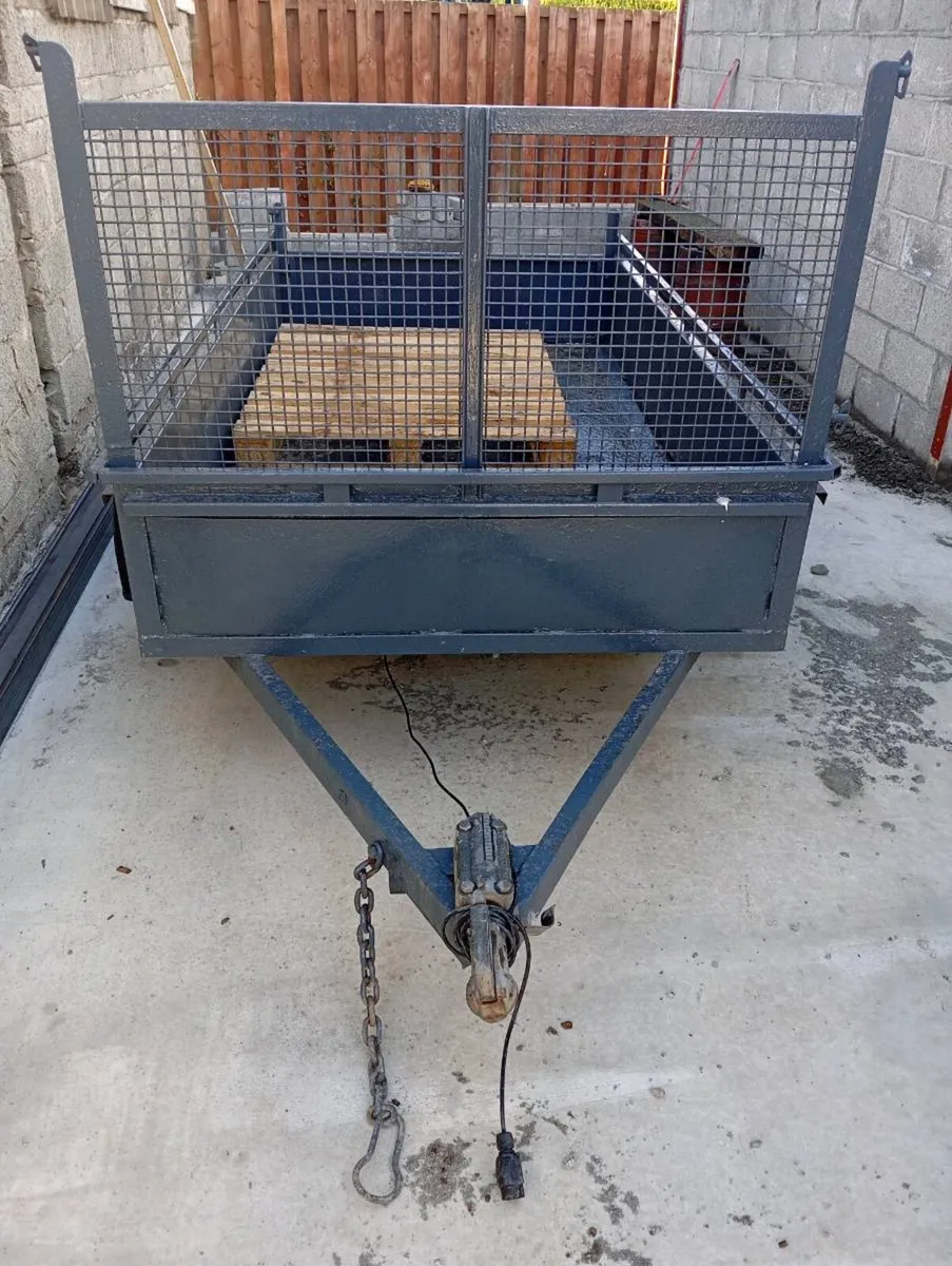 8ft3inchs x 4ft3inchs - Image 3