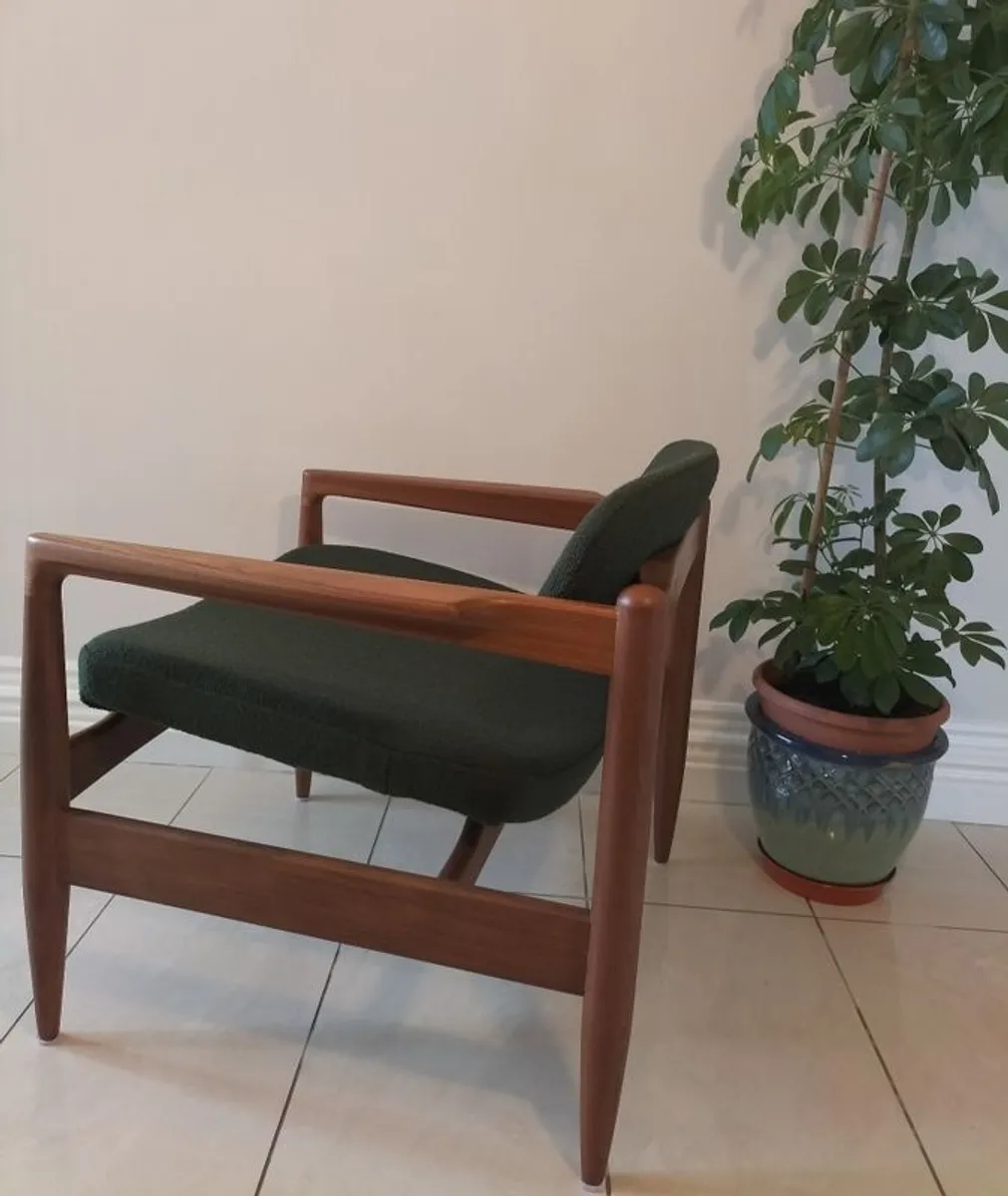 Mid Century Vintage Crannac Model B Lounge Chair - Image 4