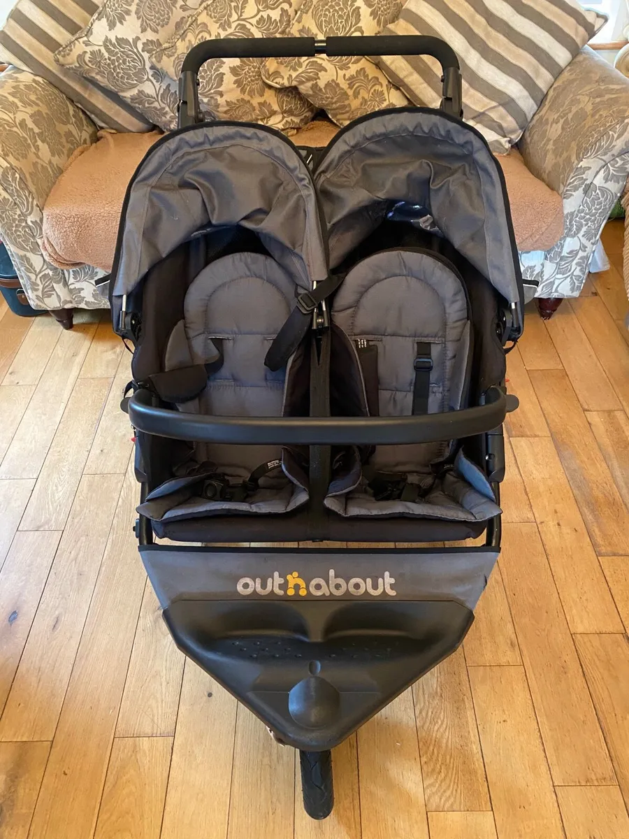 Out and about double buggy - Image 1