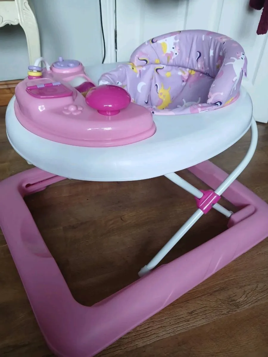 Baby walker - Image 2