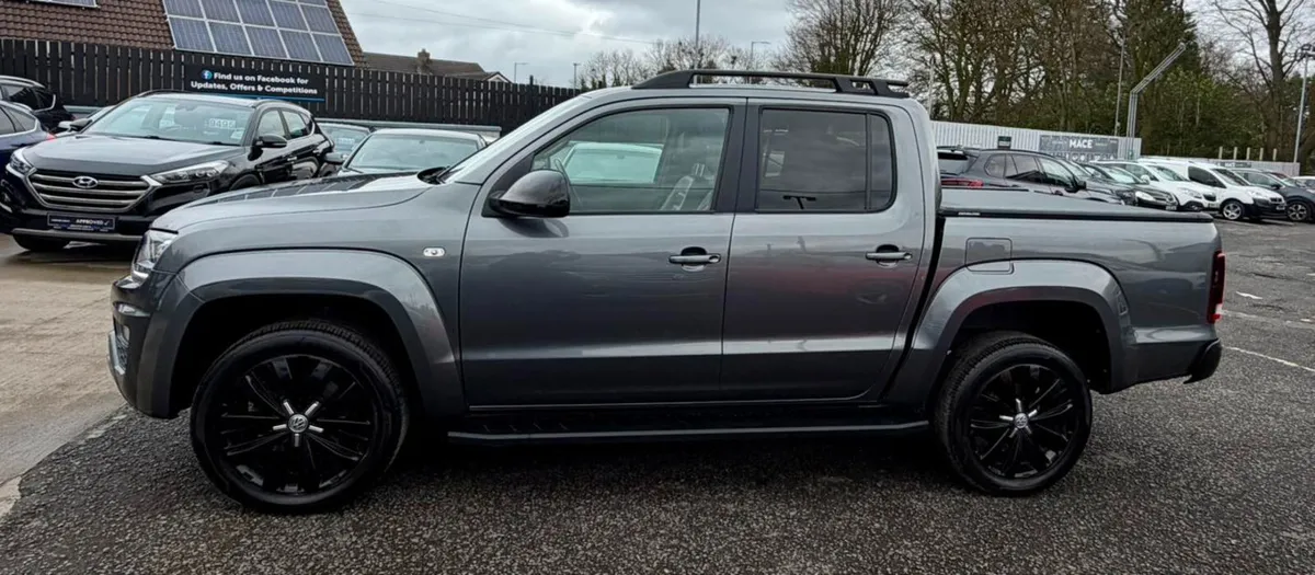 ⭐️2019 Volkswagen Amarok Black Edition⭐️ - Image 4