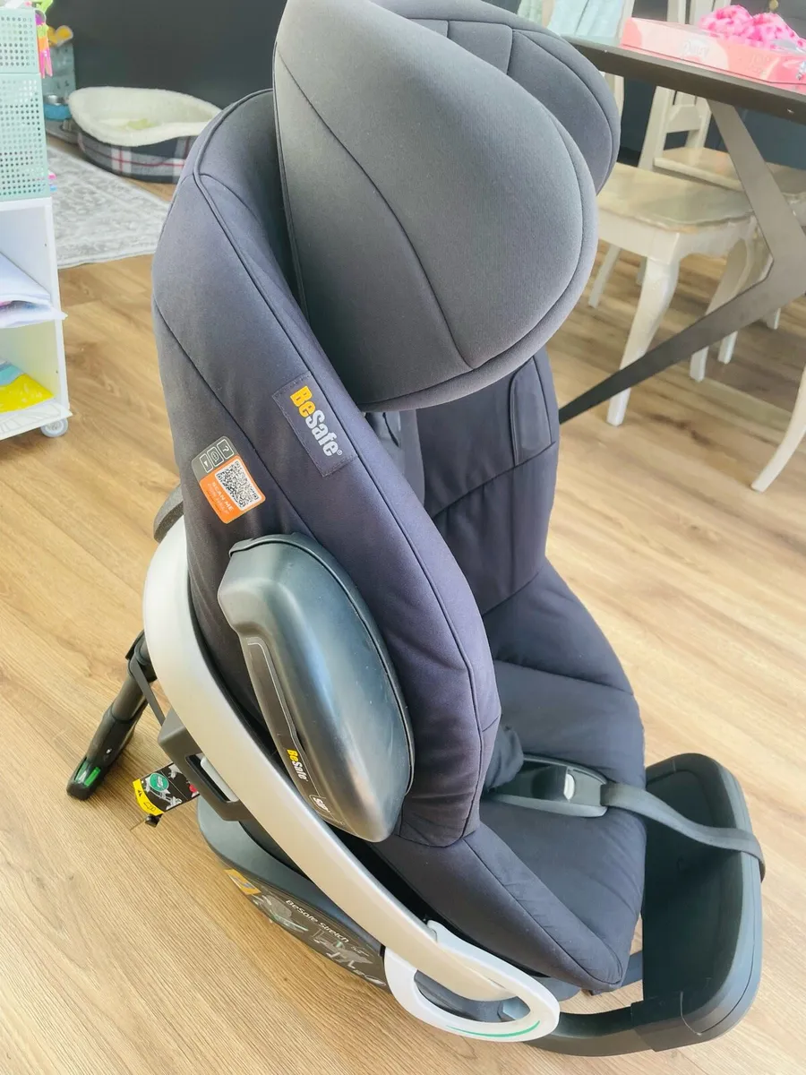 BeSafe Stretch Rear Facing Car Seat - Image 2