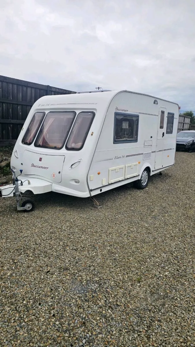 Caravan - Image 1