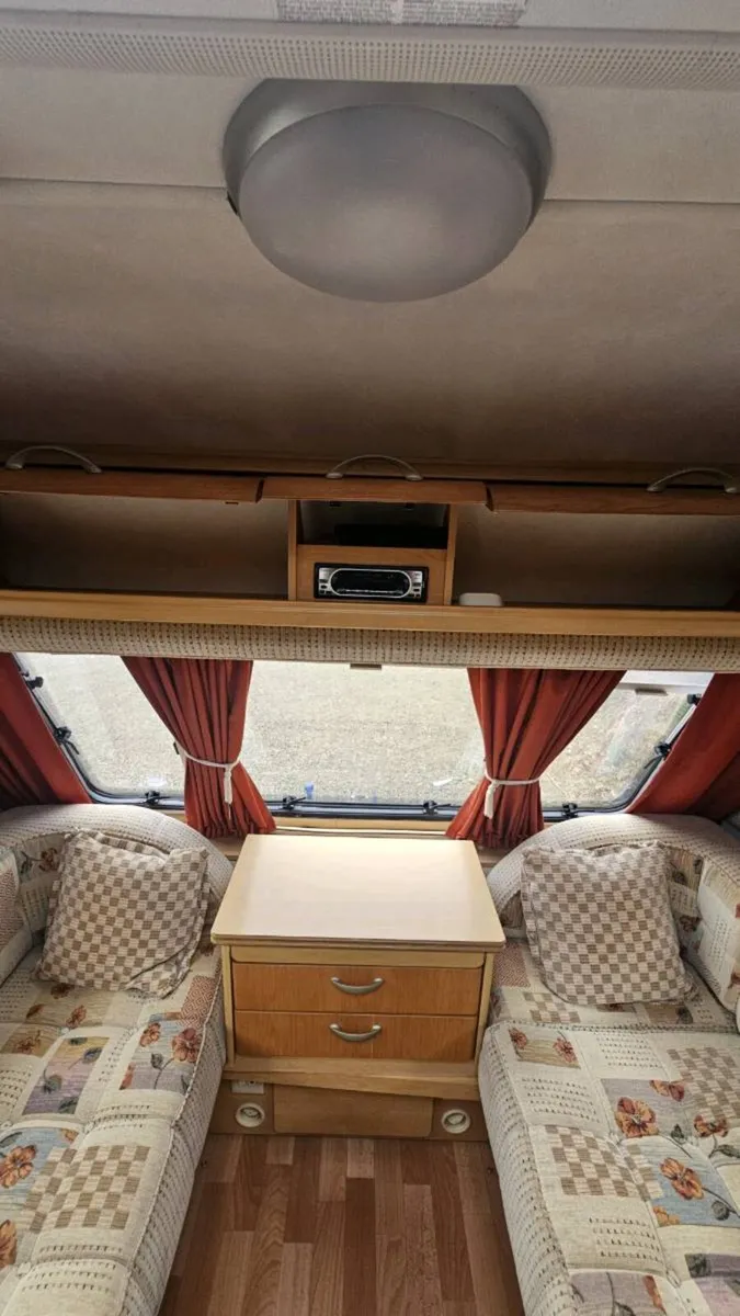 Caravan - Image 3
