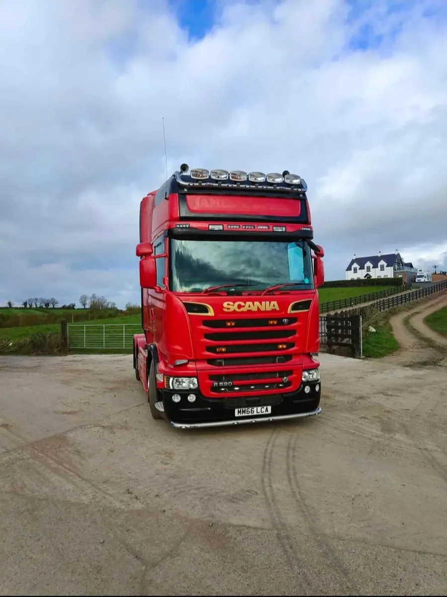 2017 scania R520 v8 tractor unit midlift - Image 3