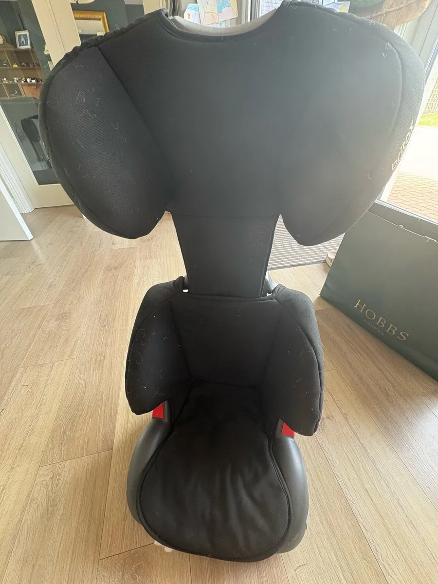 Child car seat - Image 2