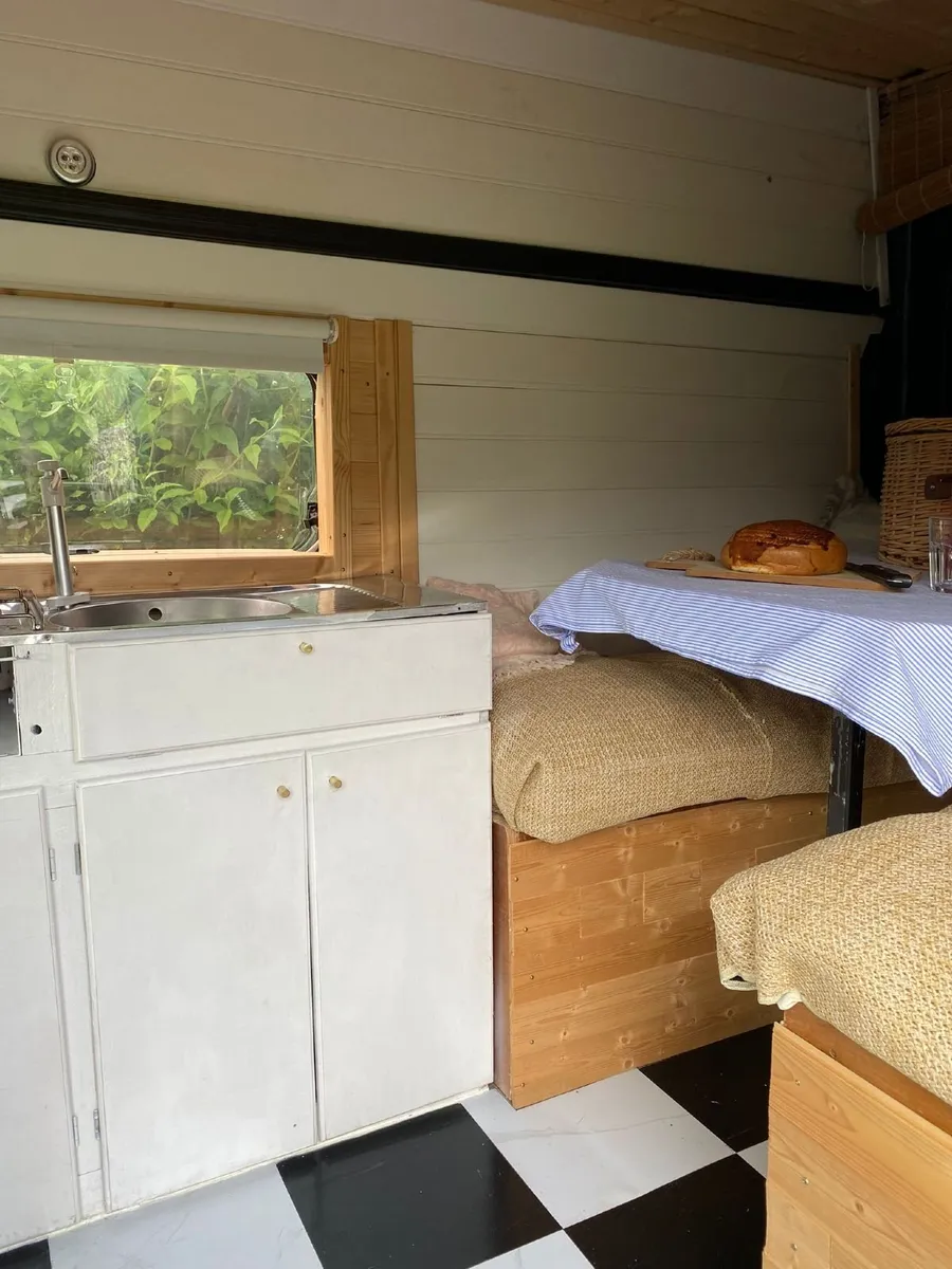 Campervan  Vauxhall Vivaro - Image 4
