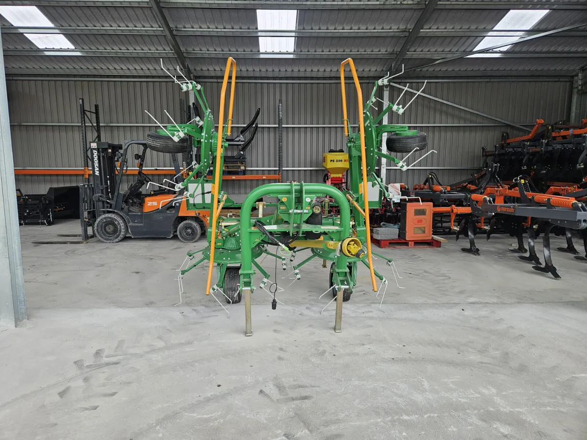 malone 570 tedder in stock 0% finace - Image 2