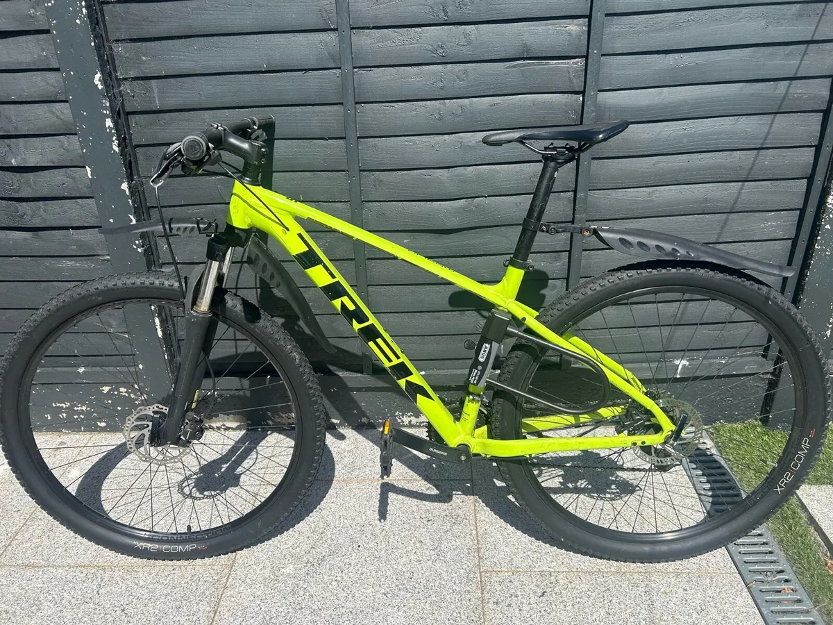 Trek Marlin 5 - Image 1