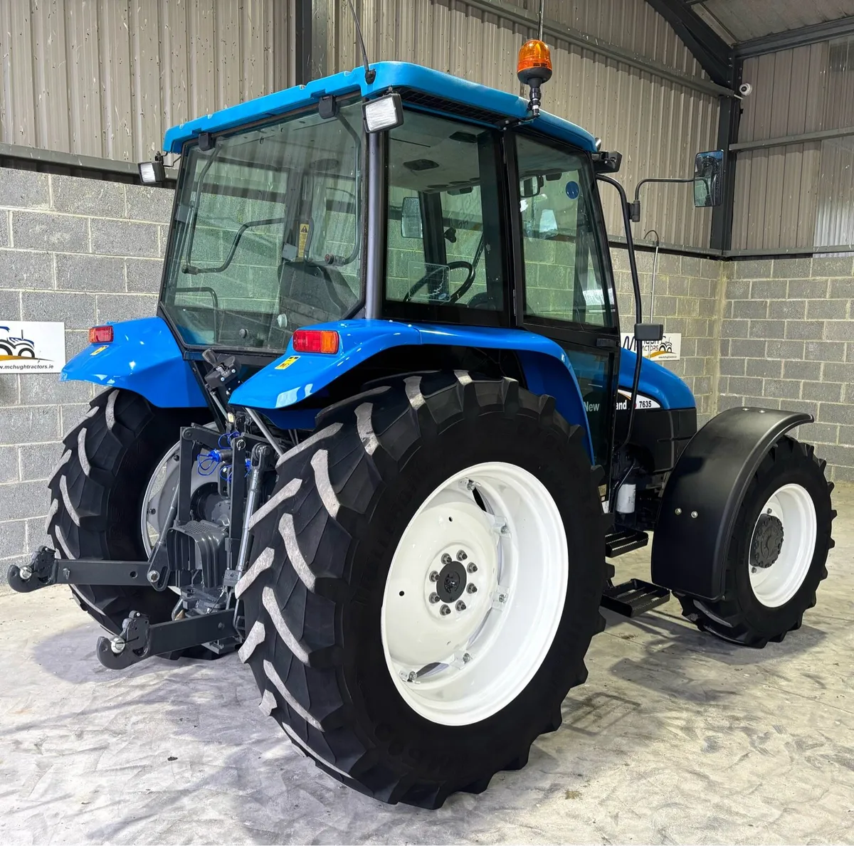 NEW HOLLAND 7635** No Electrics + Creeper Gears** - Image 4