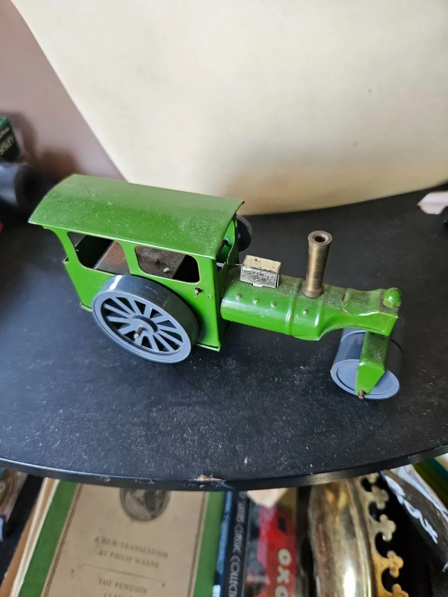Vintage Triang Minic Steam Traction Engine - Image 2