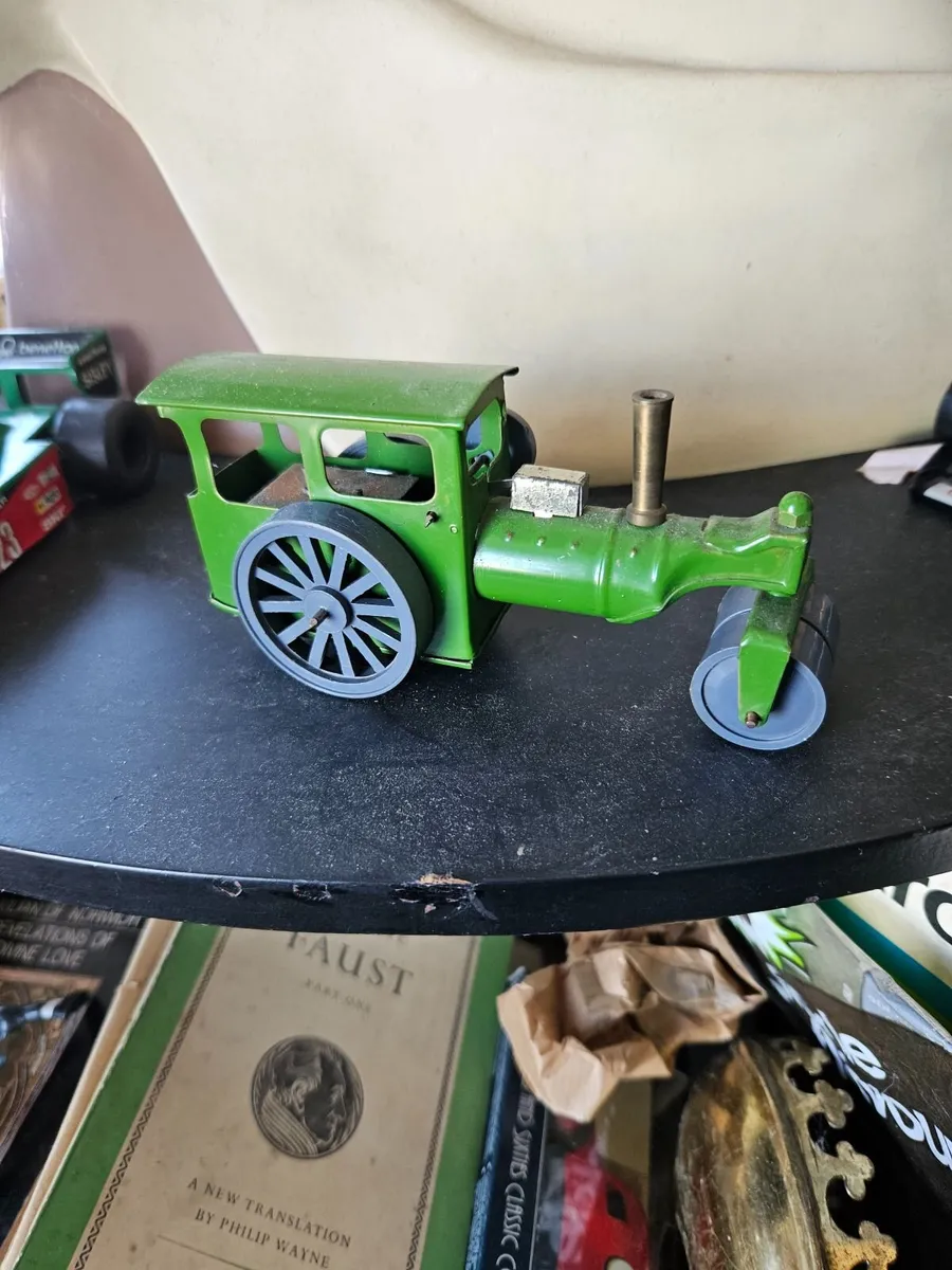 Vintage Triang Minic Steam Traction Engine - Image 3