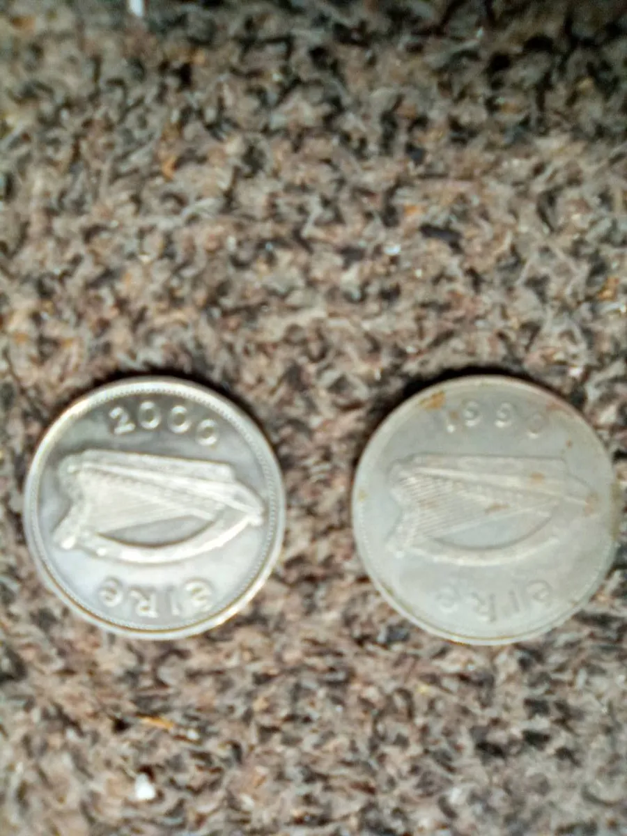 1990.   AND.  2000.   POUND. COINS - Image 1
