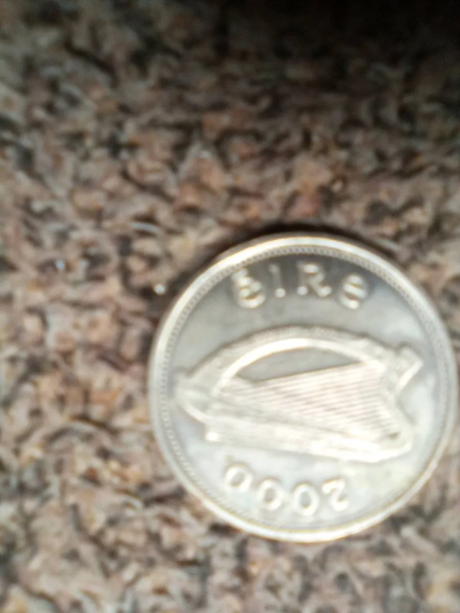 1990.   AND.  2000.   POUND. COINS - Image 4
