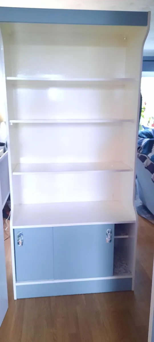 Bookcase /storage - Image 3