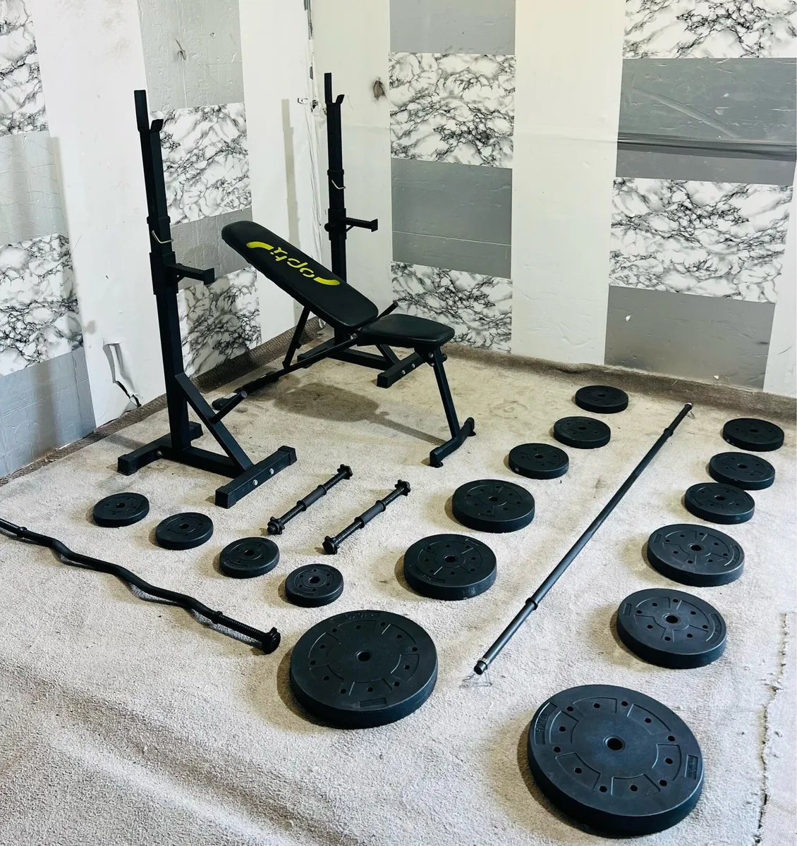 ADJUSTABLE RACK STNAD BENCH WEIGHTS BARBELL DUMBLS - Image 1