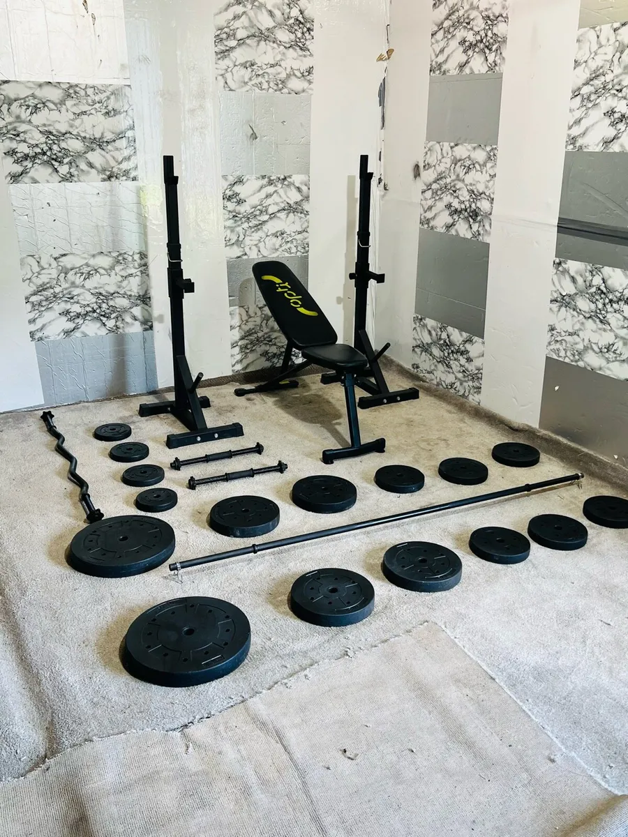 ADJUSTABLE RACK STNAD BENCH WEIGHTS BARBELL DUMBLS - Image 2