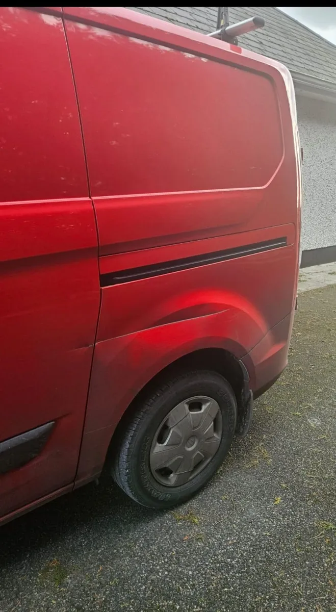 Ford Transit 2019 - Image 2