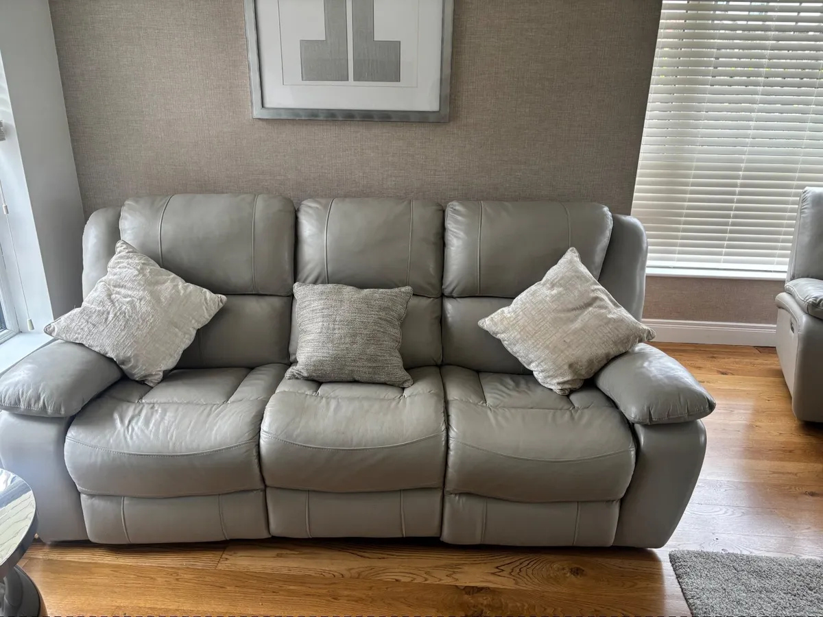 Grey leather sofa - Image 1
