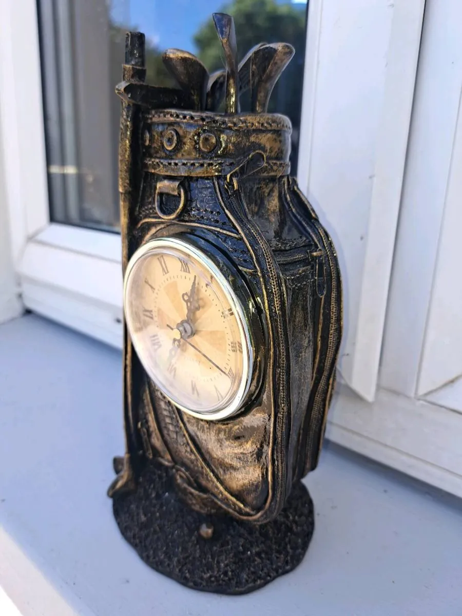 New golfing  clock - Image 2
