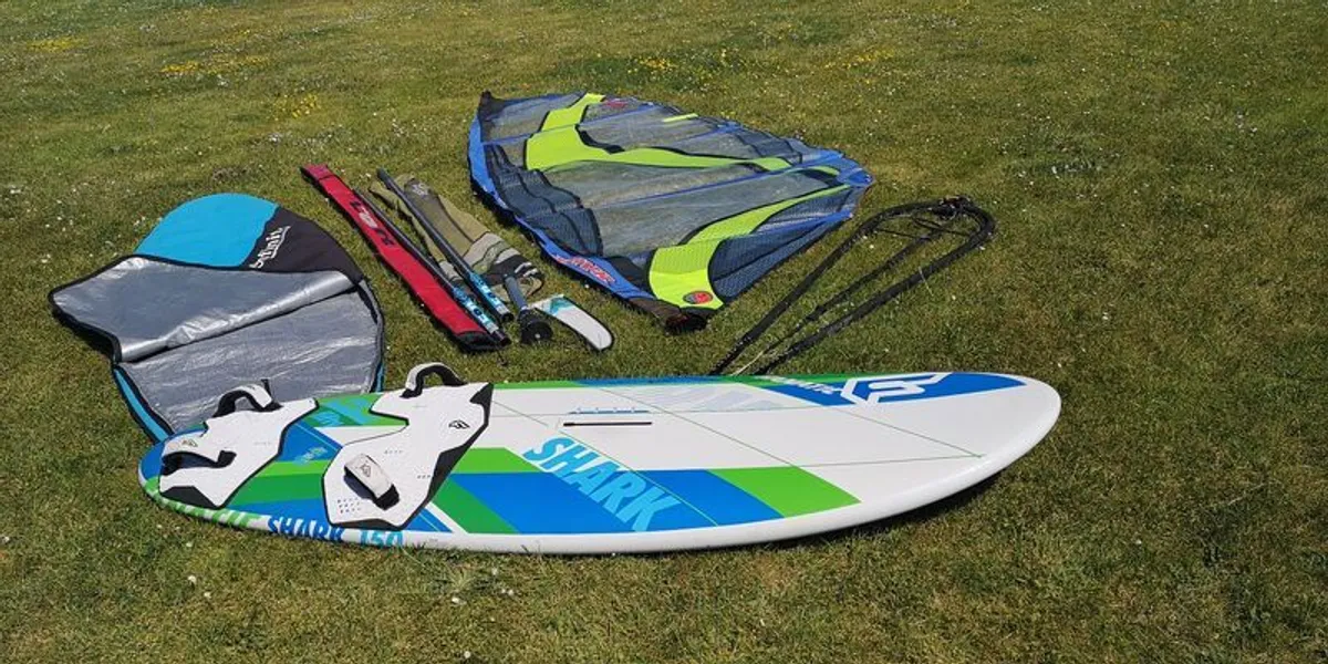 windsurfing fanatic shark 150 beginners friendly - Image 1