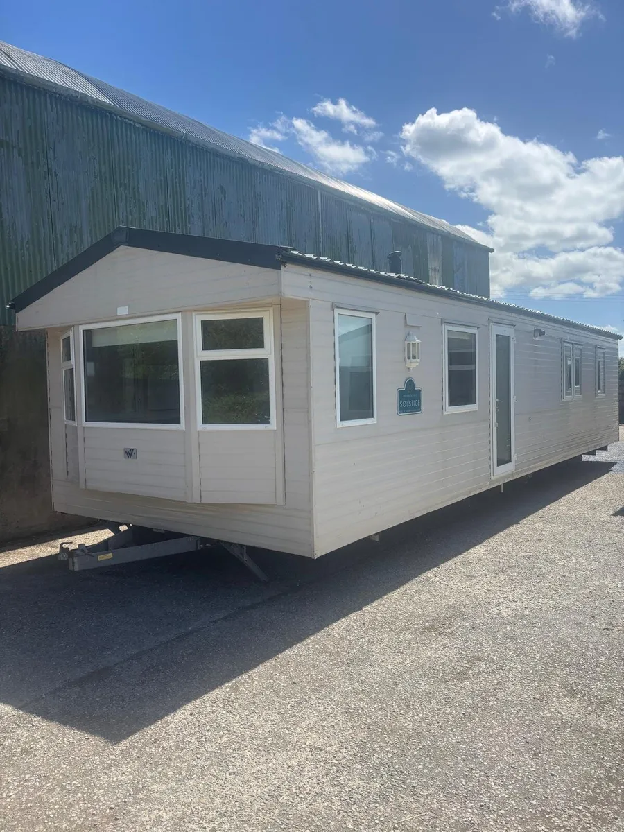 3 bed Willerby Mobile Home - Image 1
