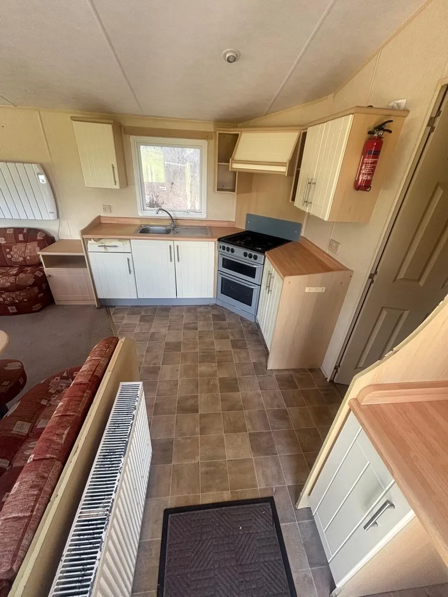 3 bed Willerby Mobile Home - Image 3