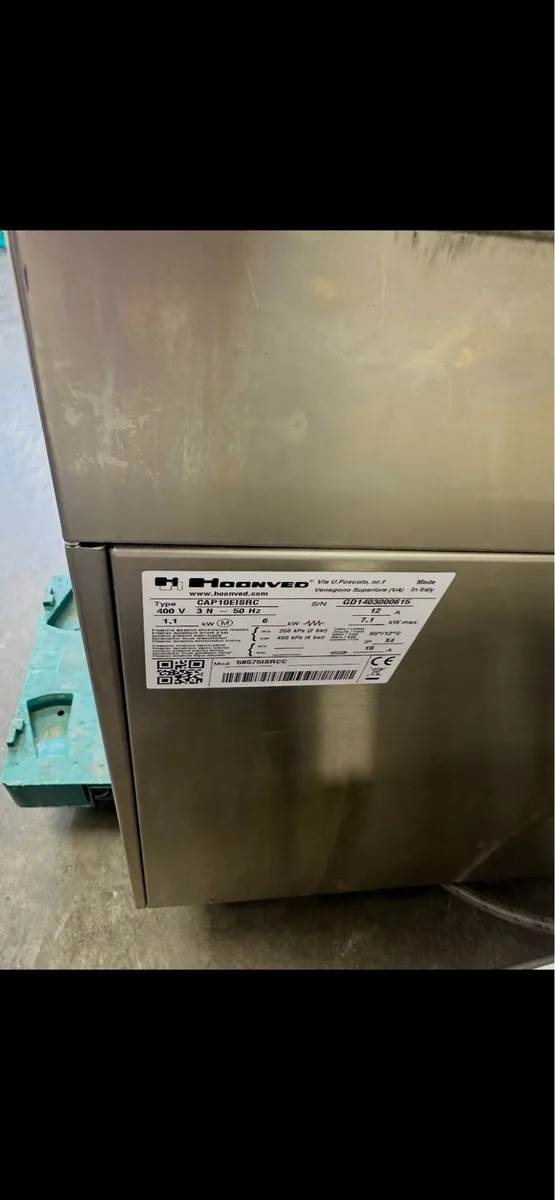 COMMERCIAL PASS-THROUGH DISHWASHER - Image 1