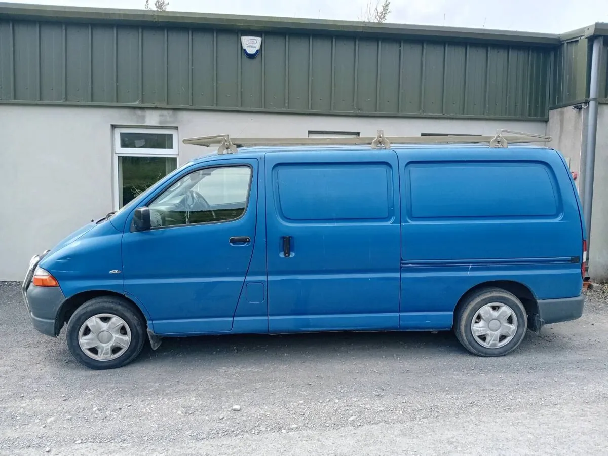 Toyota hiace - Image 1