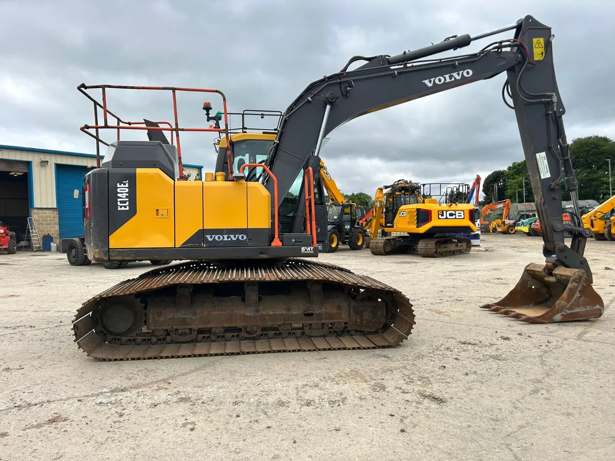 2020 Volvo EC140 EL Bog Master - MULLANS - Image 3