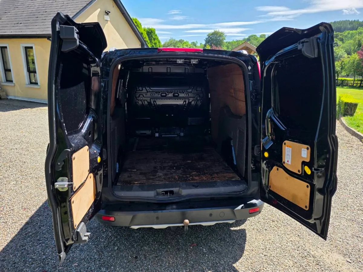 Ford Transit connect Active lwb 2022 new DOE - Image 4