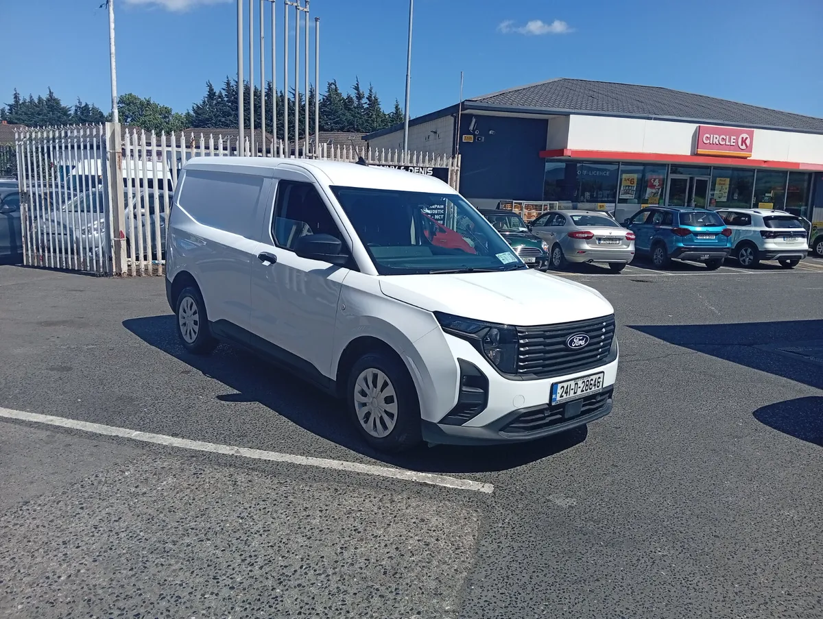 Ford Transit Courier 2024 trend - Image 1