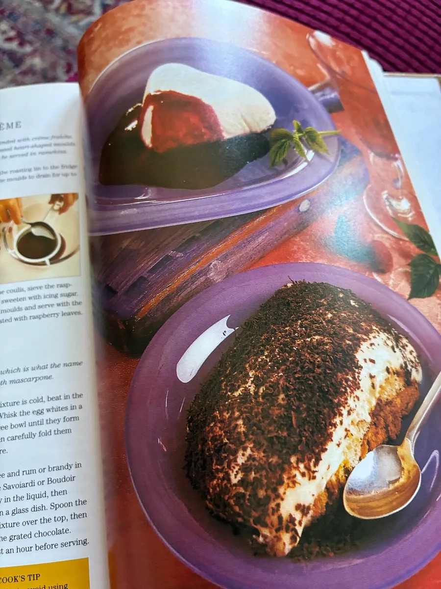 The World Encyclopaedia of Cheese - Image 4