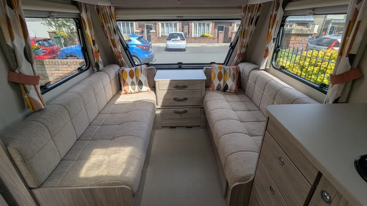 2023 Elddis Xplore 585 5 berth within warranty - Image 4