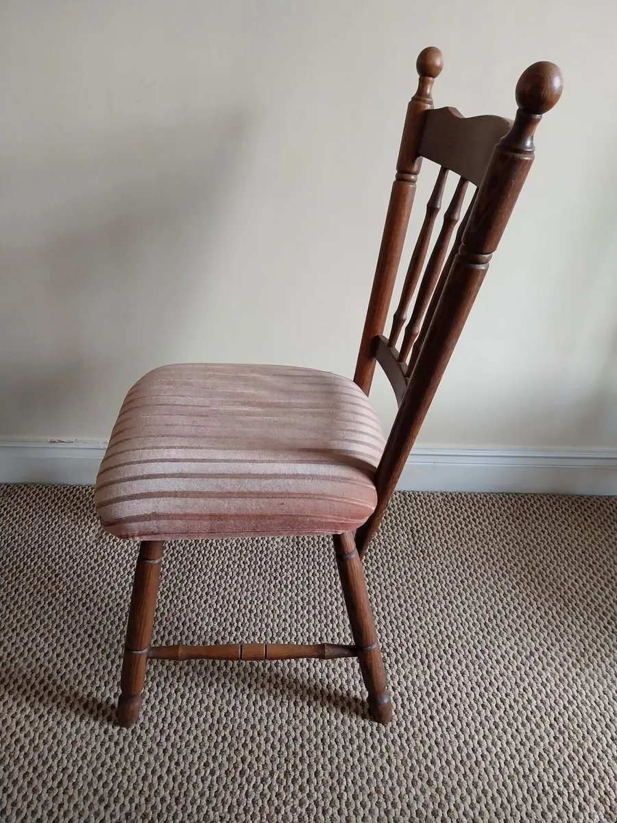 4 x Pink Chairs - Image 4