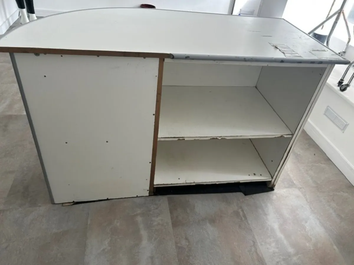shop counter - Image 4