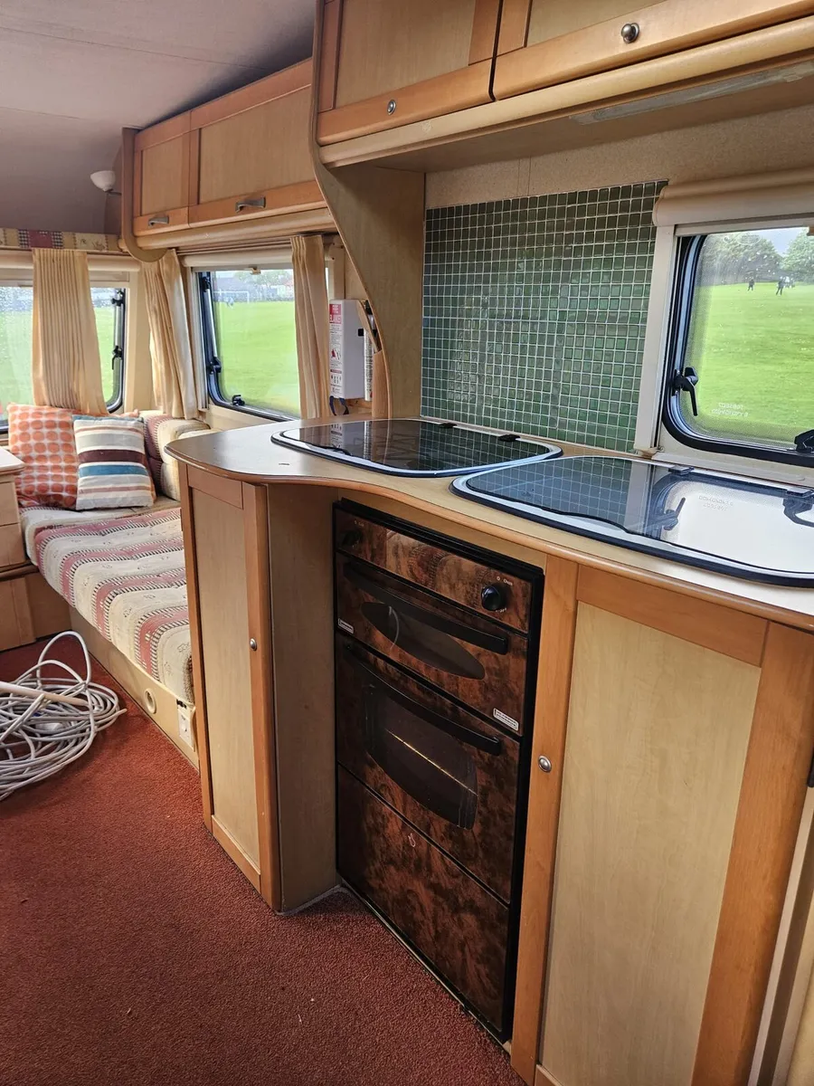 Baily Ranger caravan 6 berth caravan - Image 3
