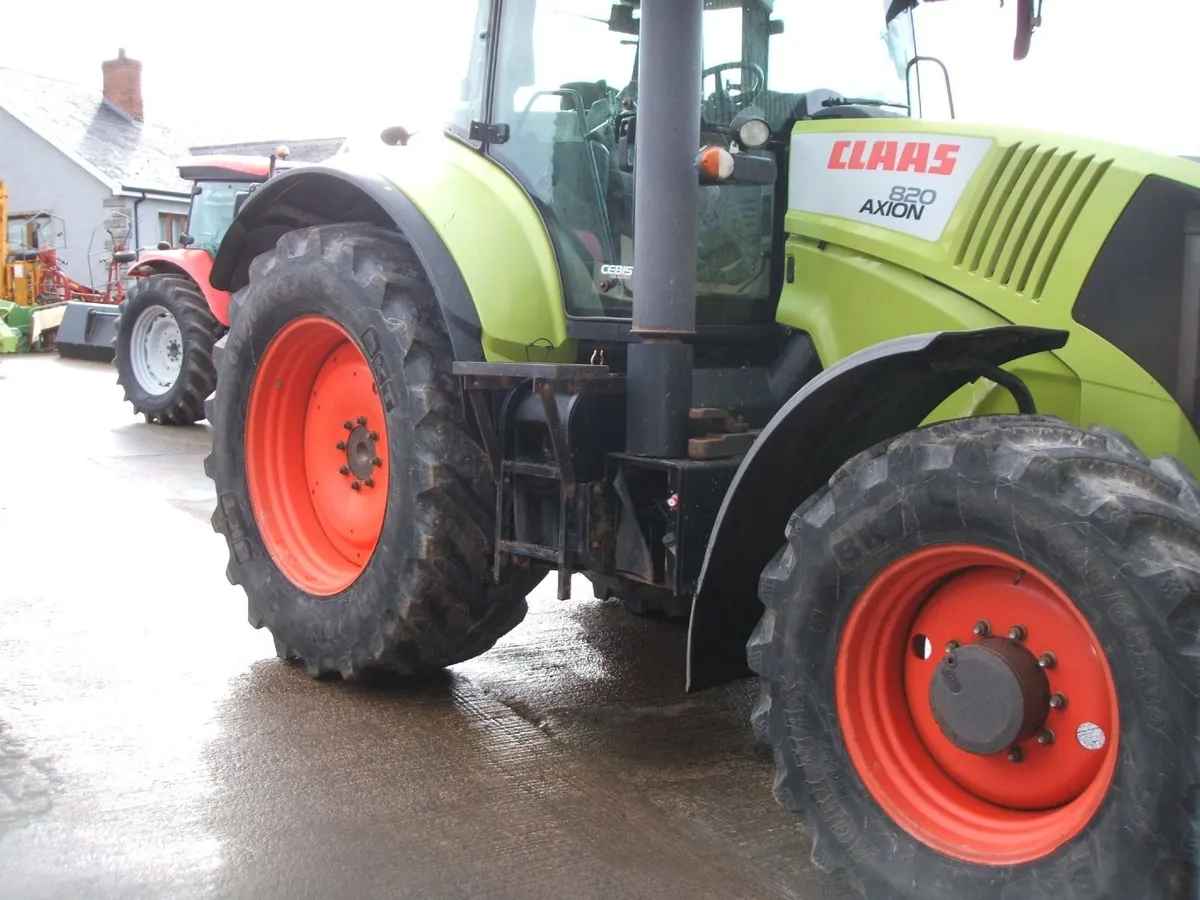 2013 Claas 820 Axion Cebis - Image 3