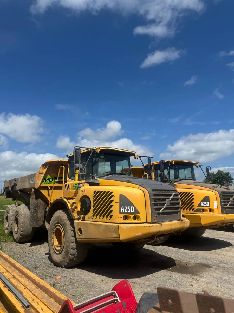 Volvo A25D choice of 2 - Image 1
