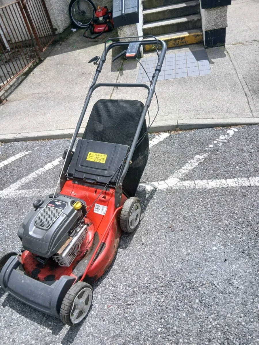 PETROL LAWNMOWER - Image 2
