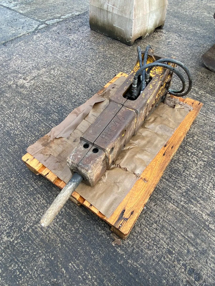 2014 INDECO HP350 3T ROCK BREAKER - Image 3