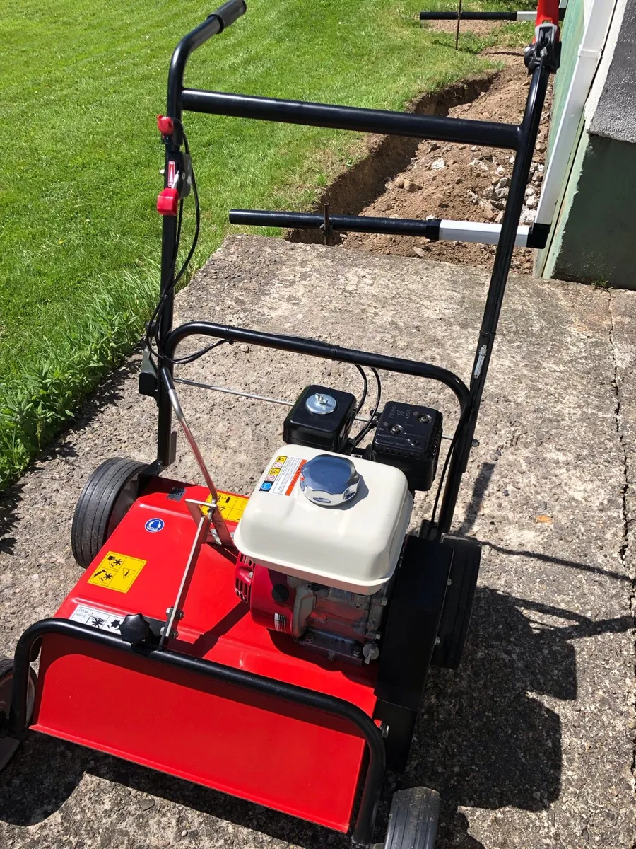 EMAC AG50 H60 Lawn Scarifier - Image 1