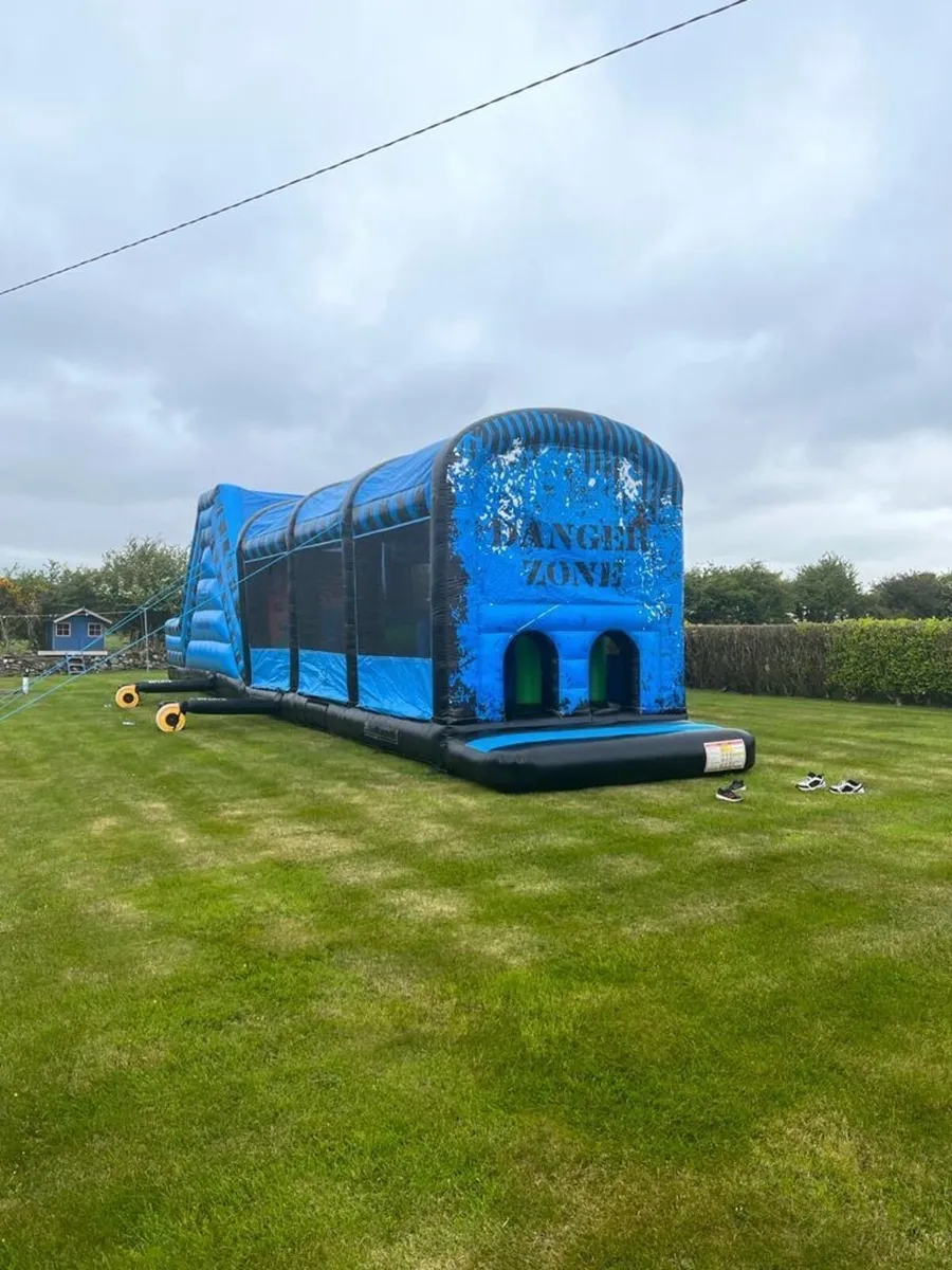 Bouncing castle - Image 3