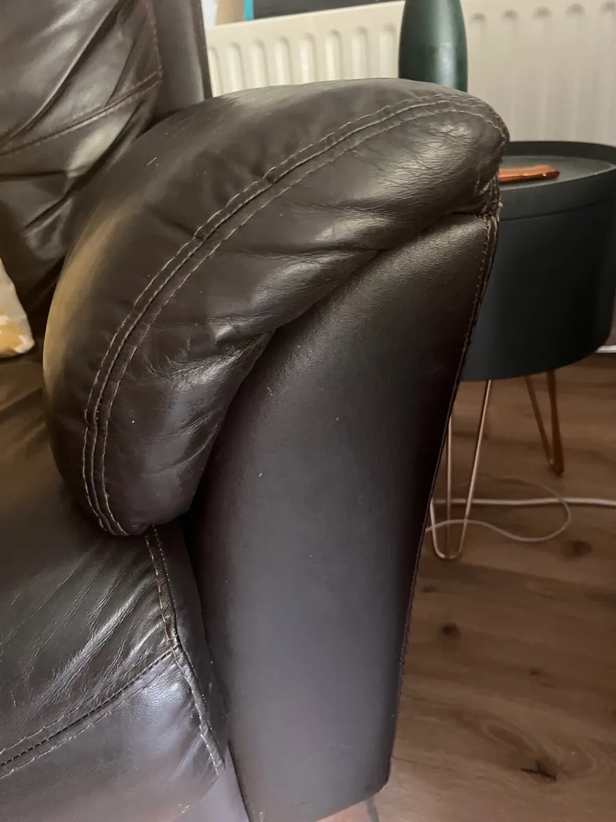 Free Furniture - Image 3