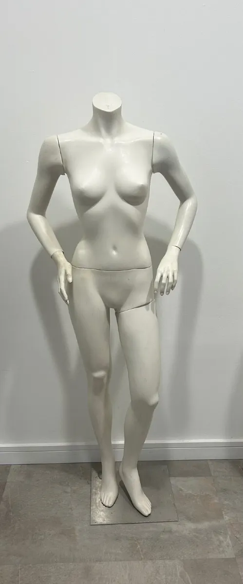 mannequins female - Image 2