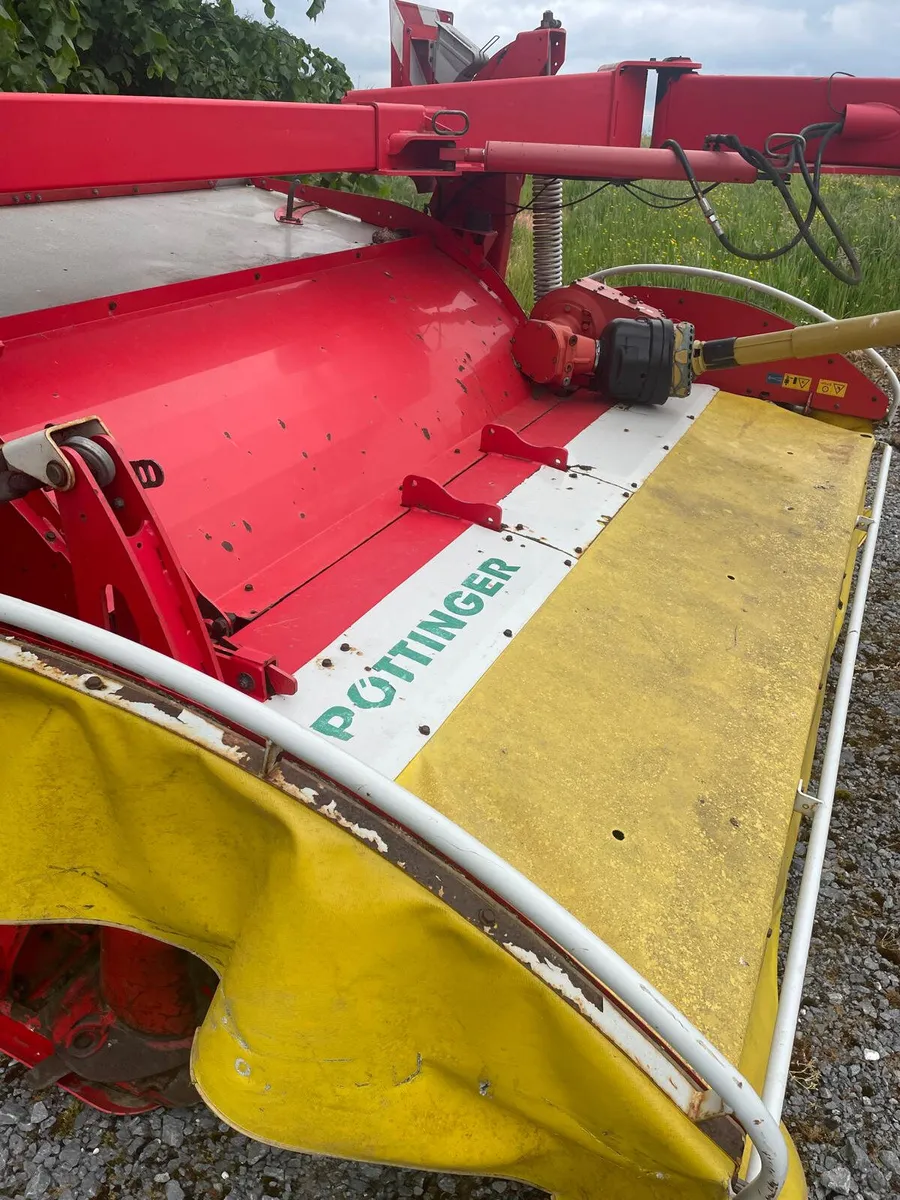 POTTINGER NOVACAT 307T MOWER - Image 2