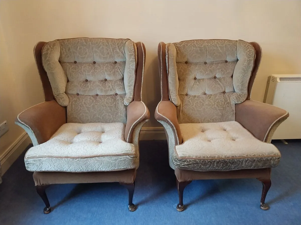 2 x Queen Anne Chairs - Image 2