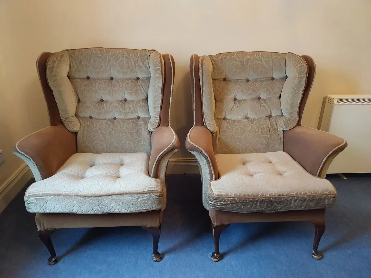 2 x Queen Anne Chairs - Image 4